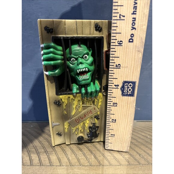 Vintage Halloween Monster Zombie Talking Doorbell Decoration Toy WATCH VIDEO - Picture 5 of 5